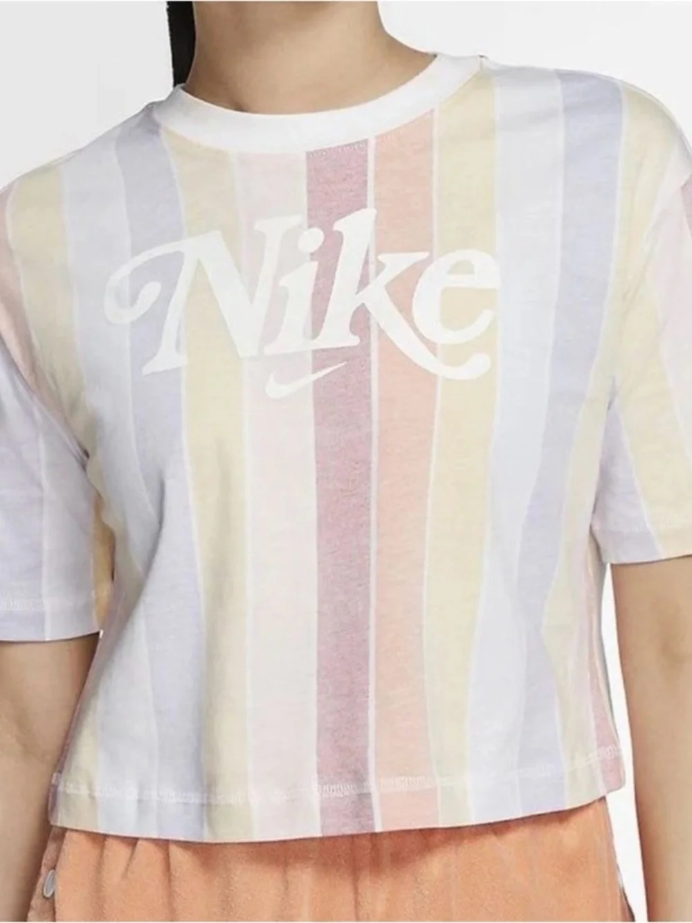 NWOT Nike Women’s XL Striped Oversized Pastel Rainbow Crop T-Shirt - Picture 2 of 6